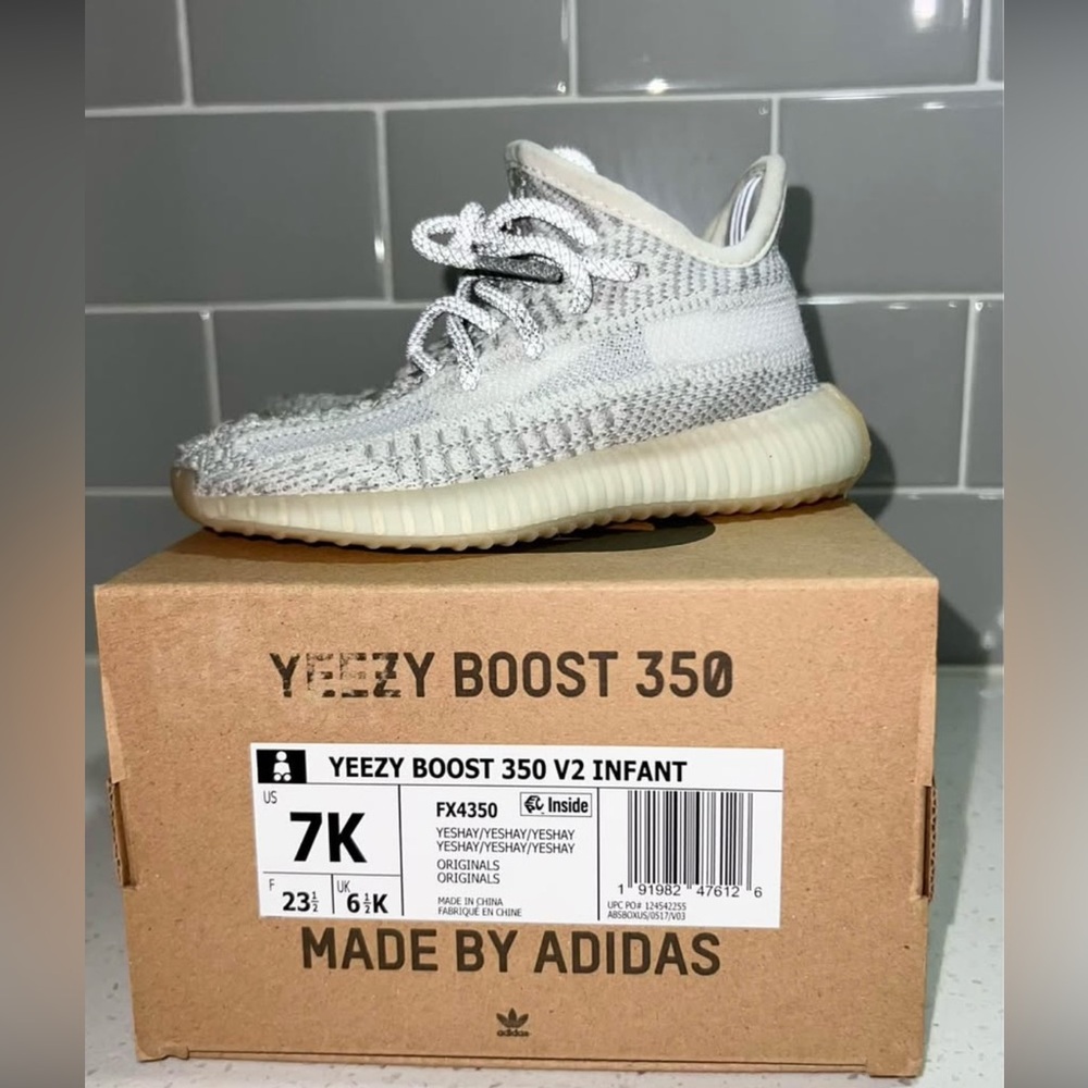 WORN ONCE-Adidas Yeezy Boost 350 V2 Infant Shoes